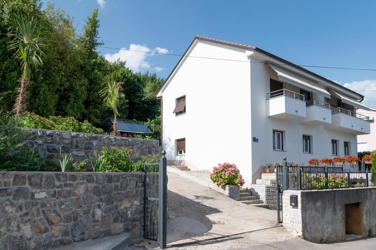 Apartman Sanja Опатия Экстерьер фото