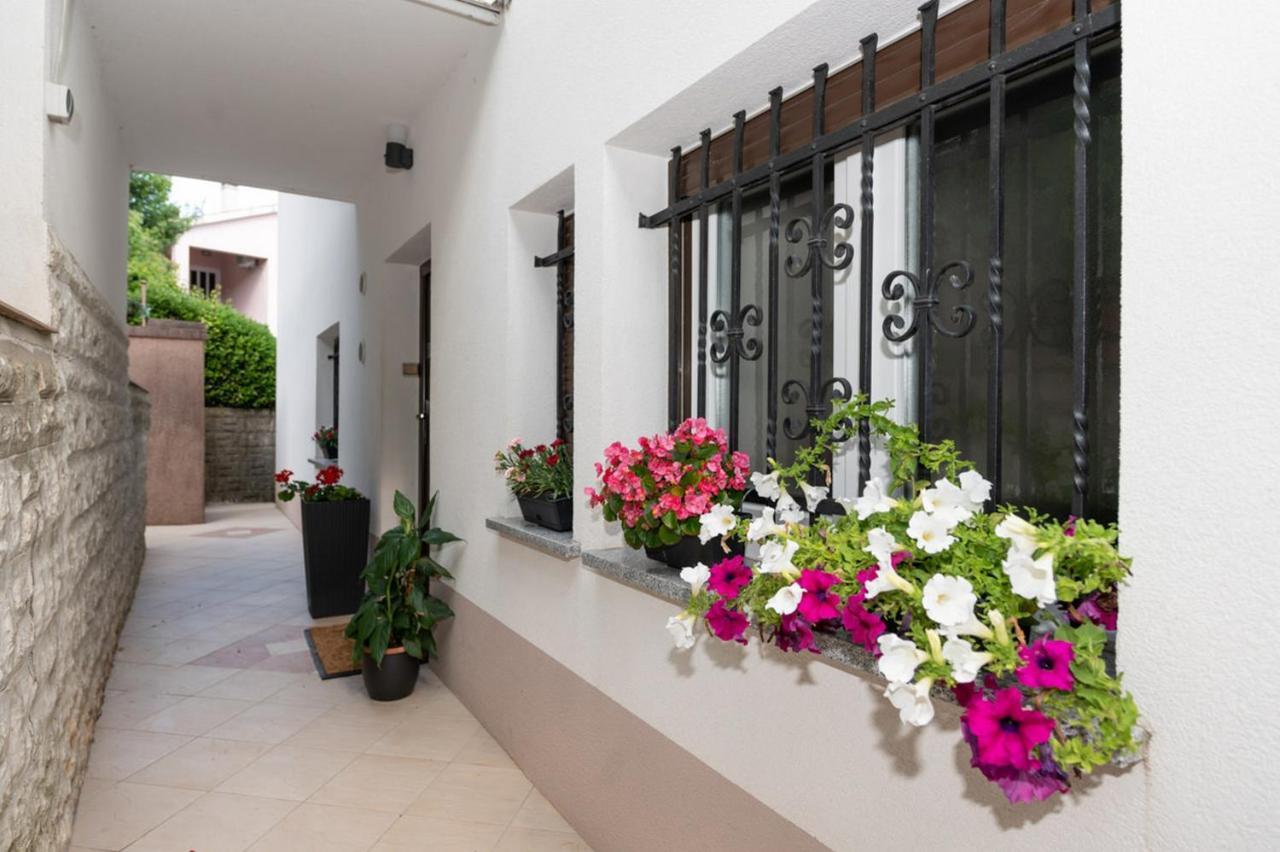 Apartman Sanja Опатия Экстерьер фото